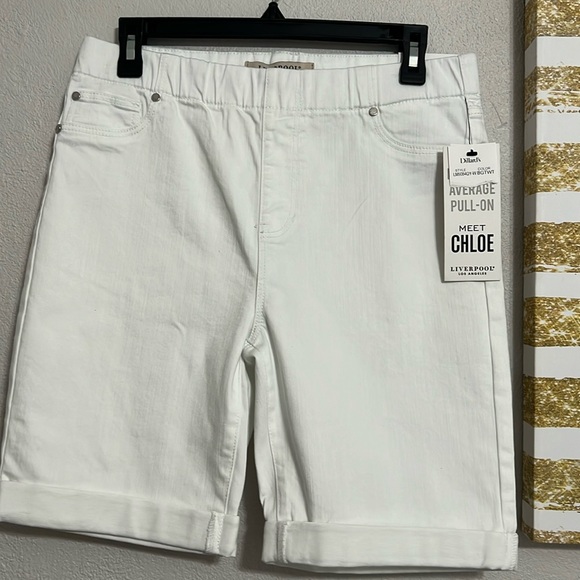 Liverpool Los Angeles Chloe Bermuda Rolled Cuff Stretch Shorts Bright White - Picture 2 of 14